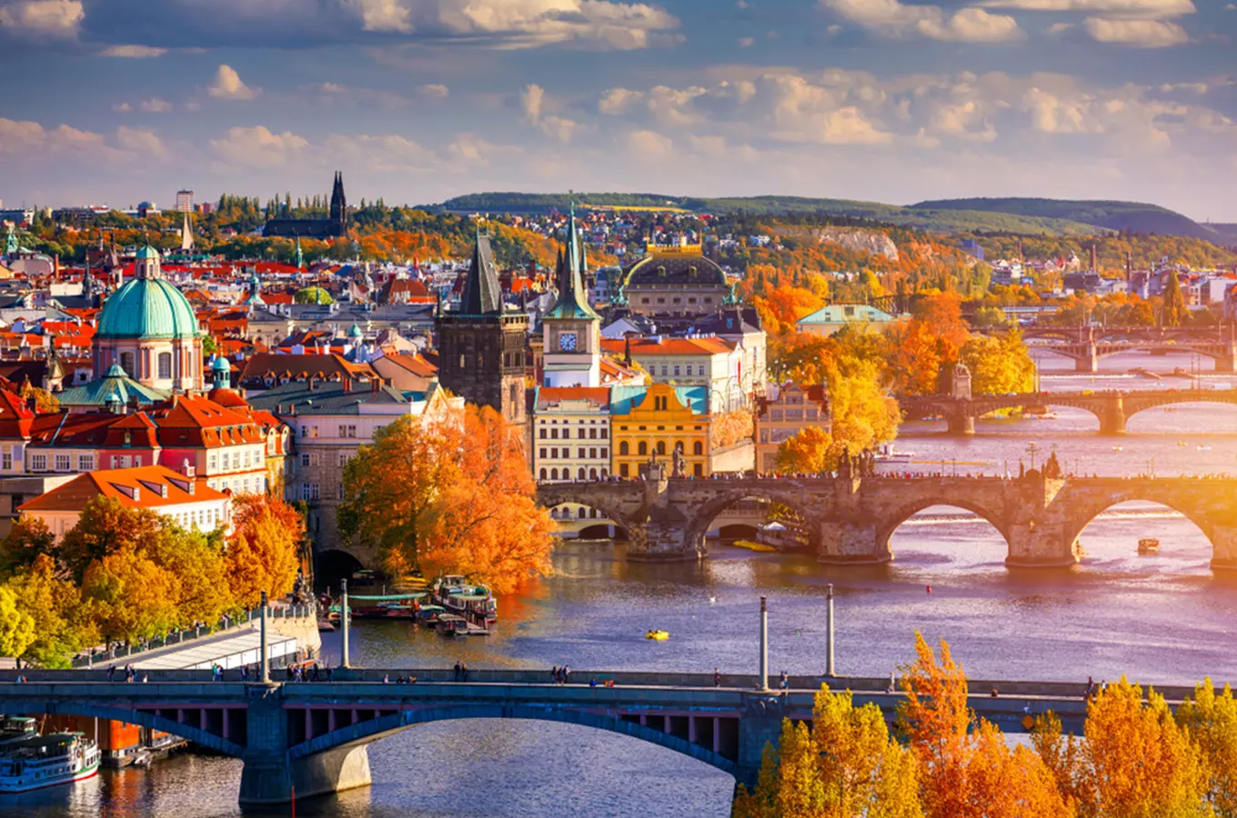 Praha a její mosty: poznejte nejkrásnější mosty české metropole