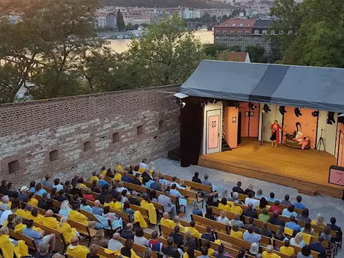 Zdroj foto: FB Letní scéna Vyšehrad