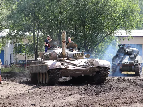 T-72 + Sherman