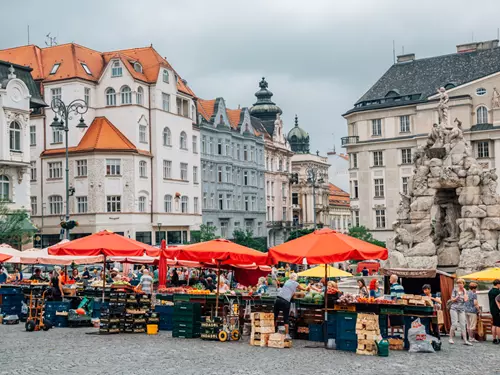 Prozkoumejte brněnský Zelný trh a jeho okolí – nahoře i pod zemí