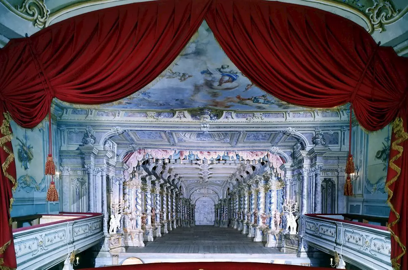 Zámecké divadlo v Českém Krumlově - nejlépe dochované barokní divadlo na světě