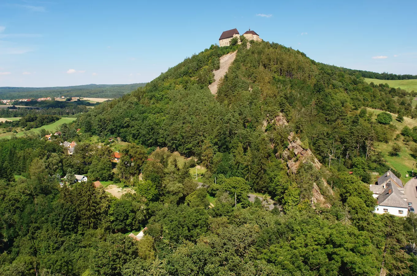 Chystá se 5. ročník běžeckého seriálu Běžíme na hrad, letos však bude s omezením