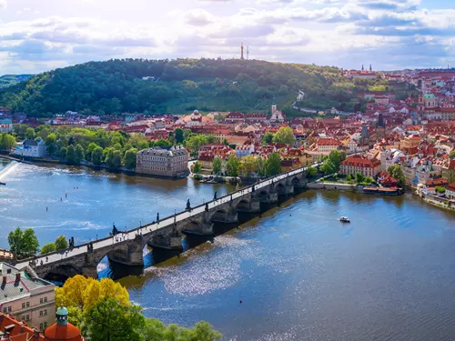 Karlův most Praha, Kudy z nudy