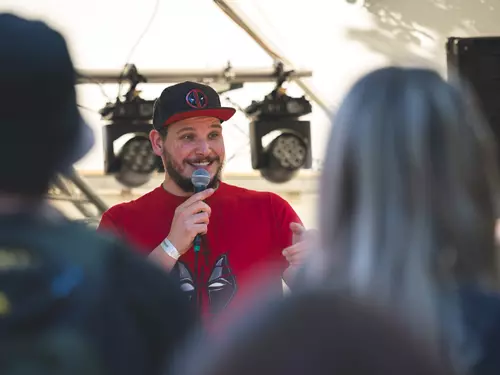 Stand-up komik Jiří Štraub (Vtípečky se zelím)