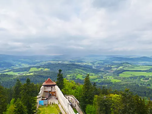 Hrad Kašperk – nejvýše položený královský hrad v Čechách