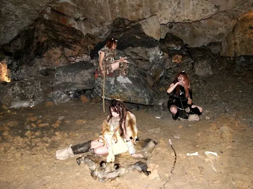 Velikonoce s neandrtálci ve Sloupsko-šošůvských jeskyních