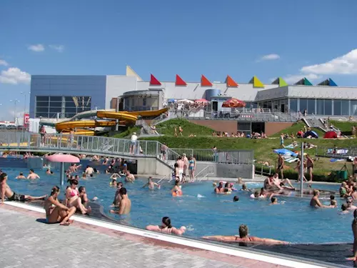 Aquapark a plavecký bazén Jindřichův Hradec
