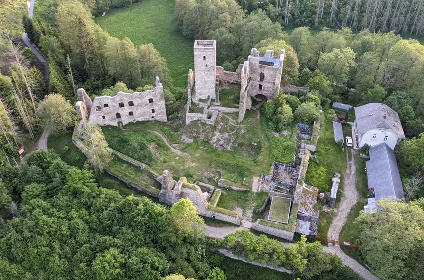 Zřícenina hradu Rokštejn
