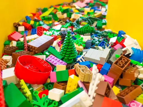 Továrna Lego slaví 25 let v Česku