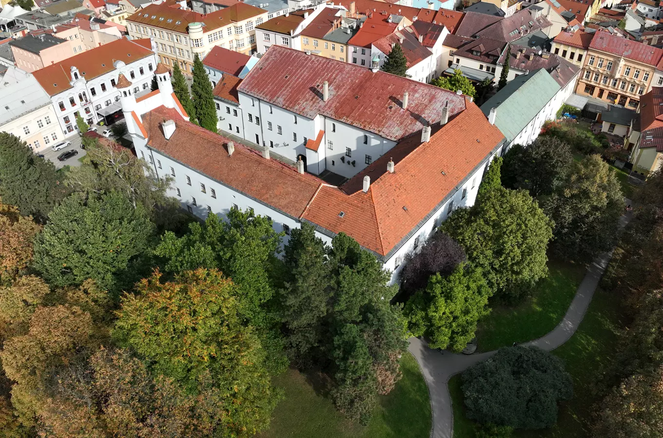 Žerotínský zámek Nový Jičín - pohled směrem na centrum města