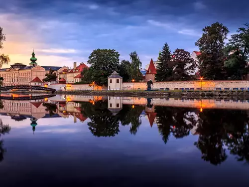 Falknov, Staromák a Valmez: Jak se v Česku měnila jména měst, ulic i náměstí