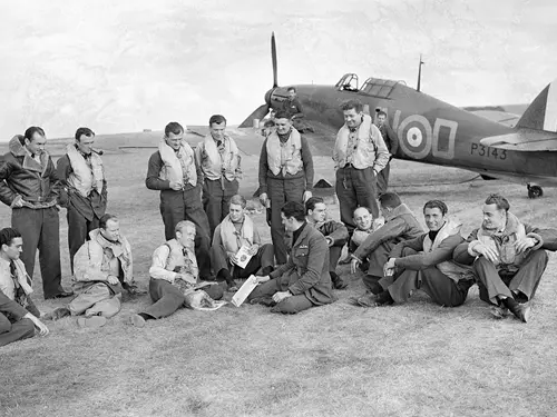 Čsl. letci z RAF v popkultuře a jejich skutečné osudy