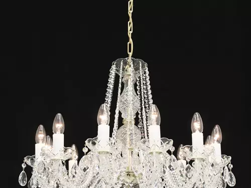 Titania Lux – výroba tradičních českých křišťálových lustrů