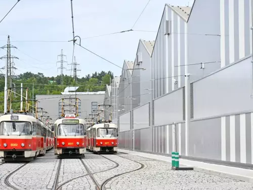 Den otevřených dveří vozovny Hloubětín – 150. výročí MHD