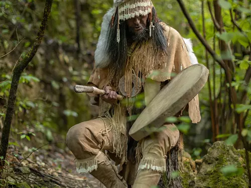 MZM antropologická rekonstrukce šamana