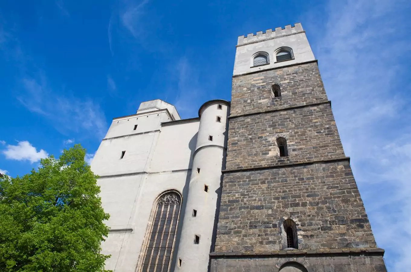 Poslední možnost uvidět Olomouc z věže chrámu sv. Mořice se nabízí do poloviny září