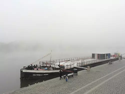 Lázně na lodi v Praze