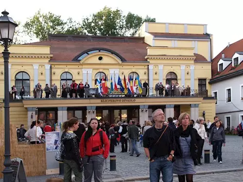 Hradec Králové ožije 25. ročníkem festivalu Divadlo evropských regionů