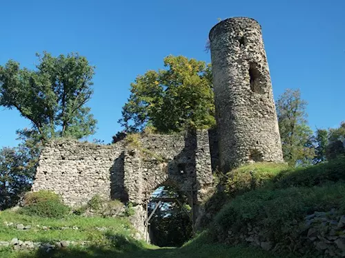 Na hrade Sukoslav pod Milešovkou se v sobotu otevre vyhlídková vež