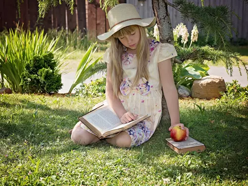 Letní čtení v botanické zahradě