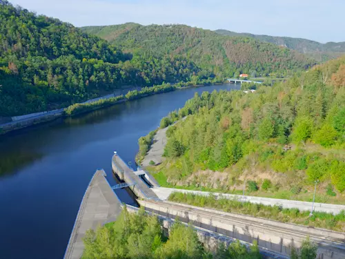 Zdvihadlo Orlík – výtah pro lodě na Orlické přehradě