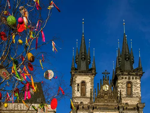 Velikonoční trhy na Staroměstském náměstí v Praze 2023