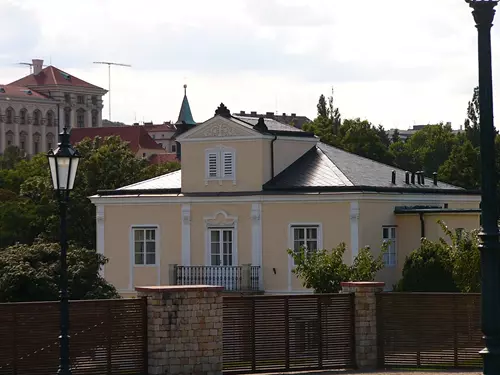 Lumbeho vila na Hradčanech