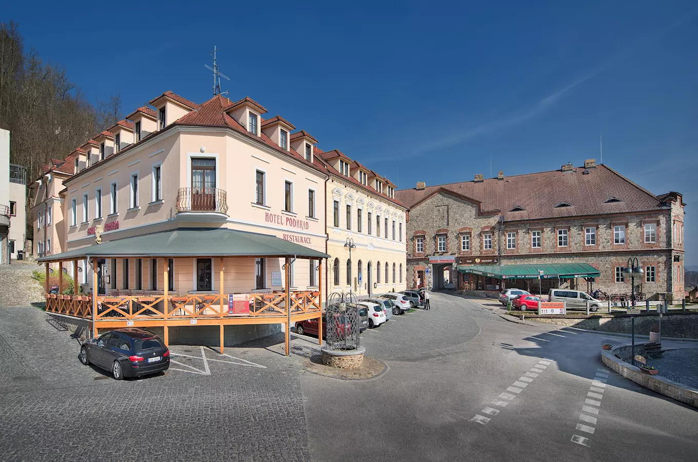 Hotel Podhrad a depandance Knížecí dvur