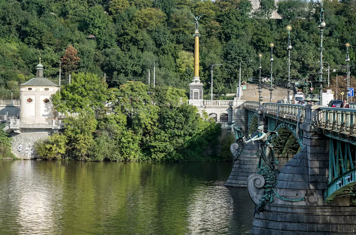 Kaple sv. Máří Magdaleny u Čechova mostu v Praze