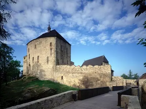 Hrad Tocník - rodinný výlet za zvírátky i historií