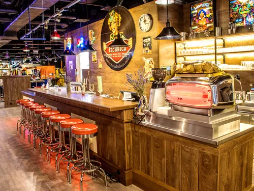 American Diner Bar v Excalibur City