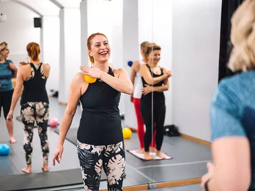 420PEOPLE spouští kurzy cvičení a tance pro veřejnost v centru Prahy