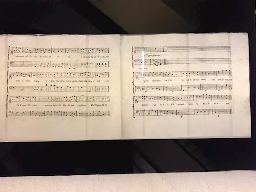 Vzácný notový záznam skladby Mozarta a Salieriho bude k vidění v Českém muzeu hudby