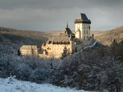 Užijte si zimu na hradech a zámcích v Praze a středních Čechách 