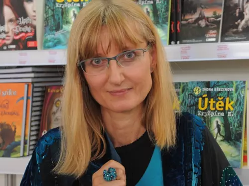 Ivona Březinová – spisovatelka a oceňovaná autorka knih pro děti a mládež