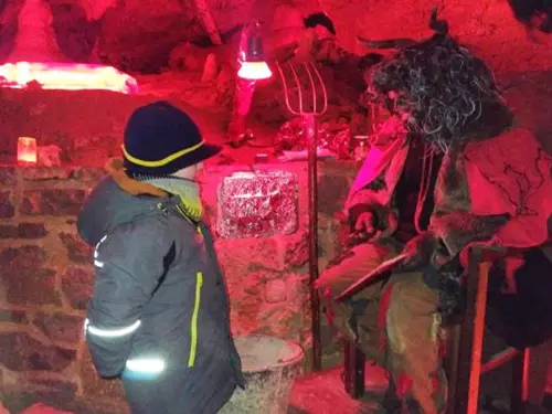 Mikuláš a čerti v Koněpruských jeskyních