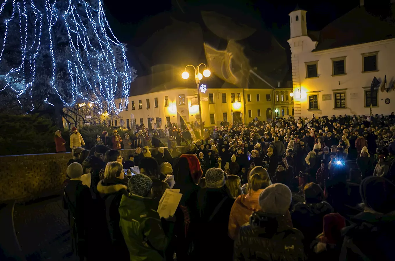 Rozsvícení vánočního stromu na náměstí ve Slavkově u Brna