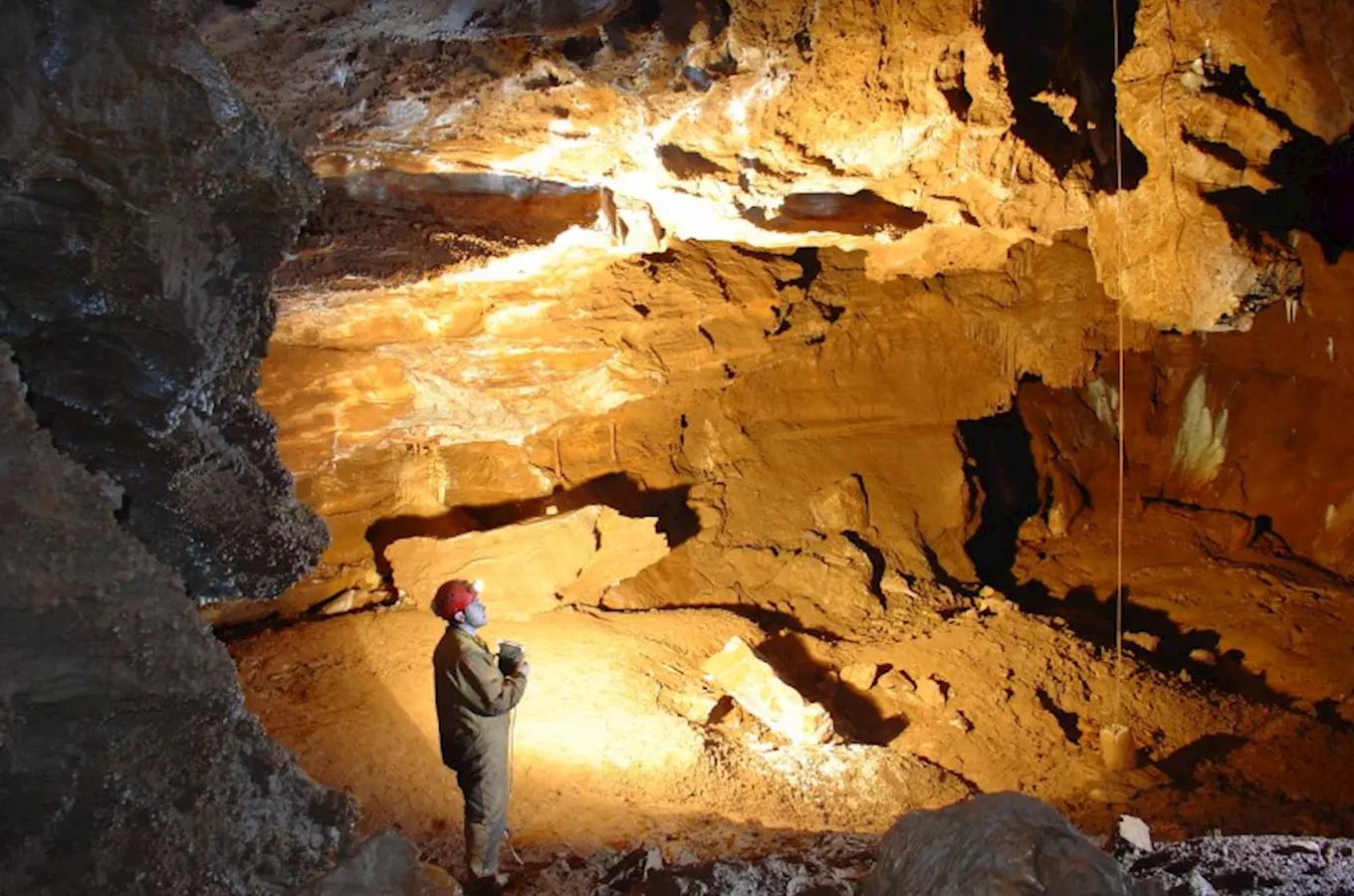Králova jeskyně u Tišnova