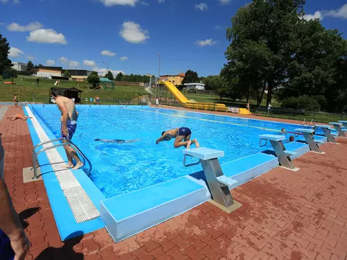 Letní koupaliště v Bystřici nad Pernštejnem