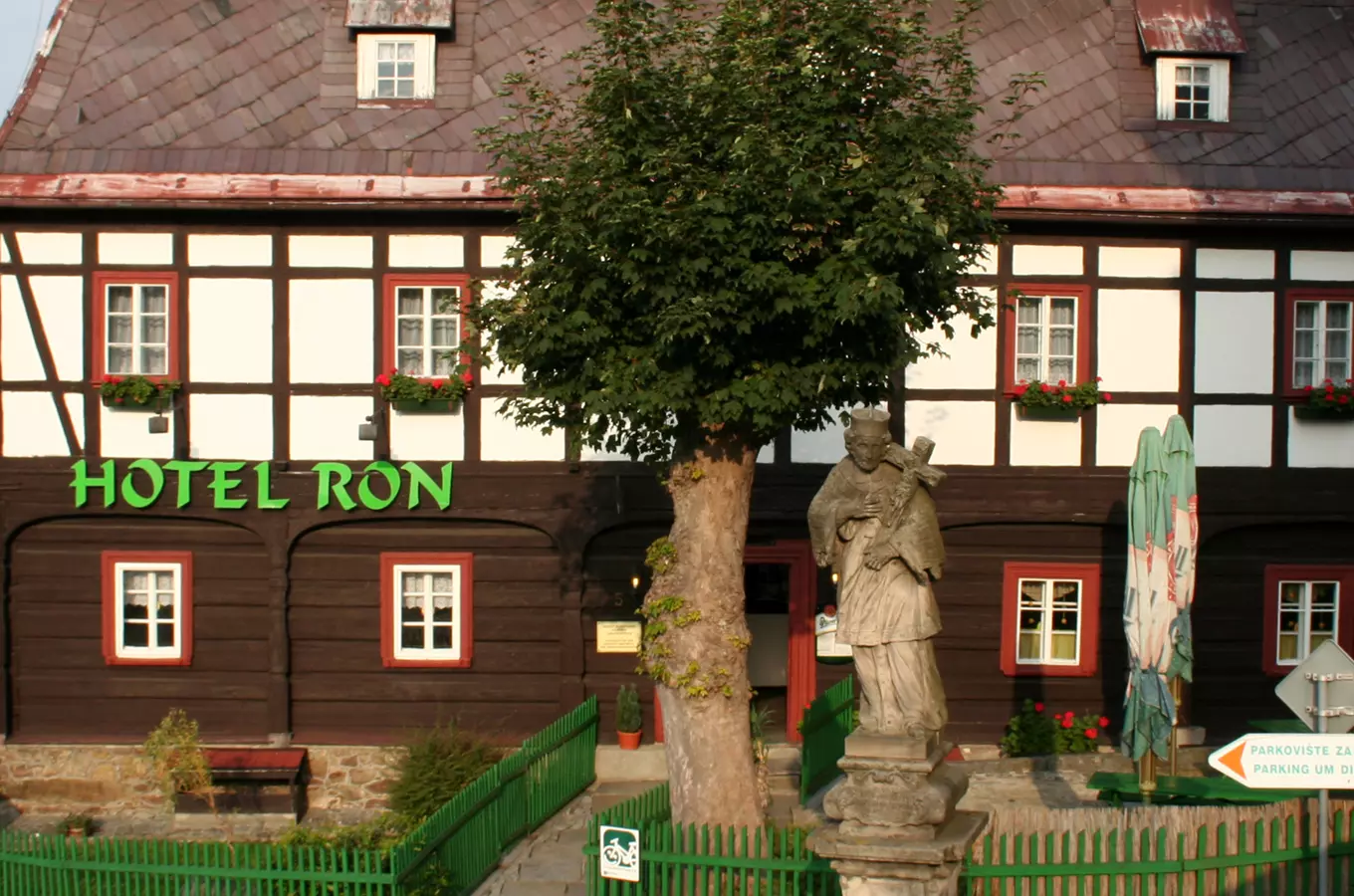 Hotel Ron