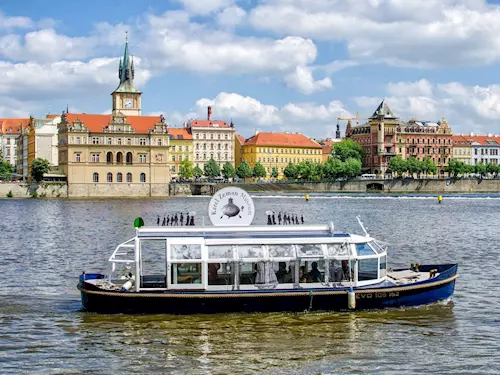 Elektro Nemo – vyhlídkové plavby historickým centrem Prahy