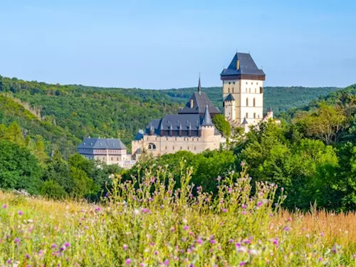 Karlštejn – hrad ochraňující korunovační klenoty
