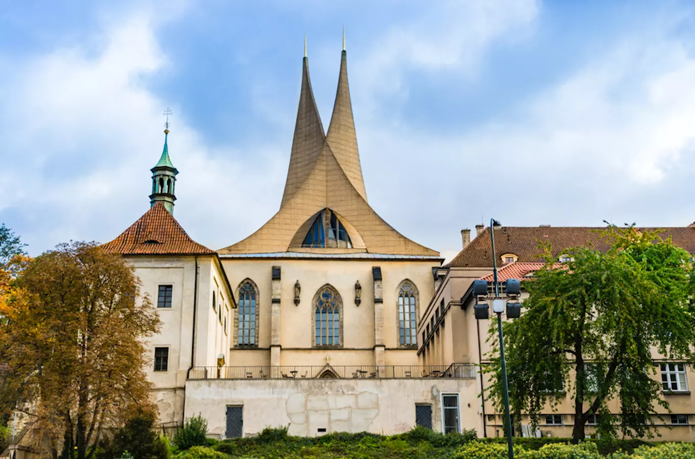 Emauzy – klášter benediktinů Na Slovanech