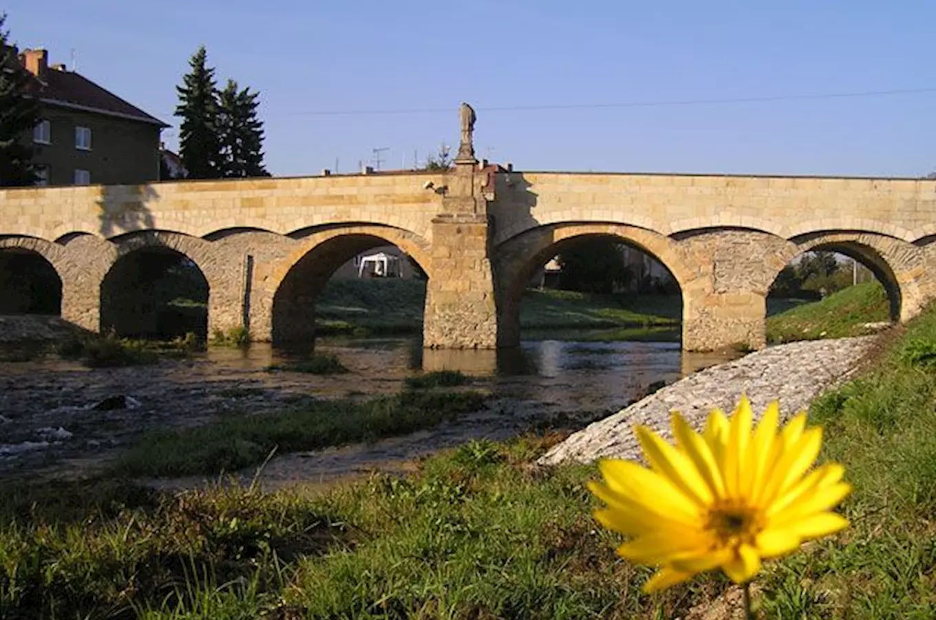 Svatojánský most v Litovli - nejstarší kamenný most na Moravě