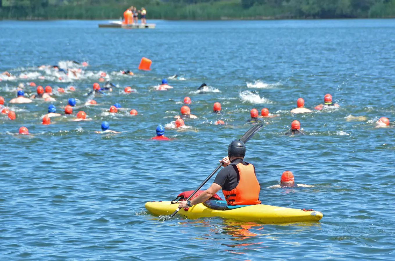 Vrbické jezero v Bohumíně ožije sportovními akcemi, k vidění budou dračí lodě i triatlon