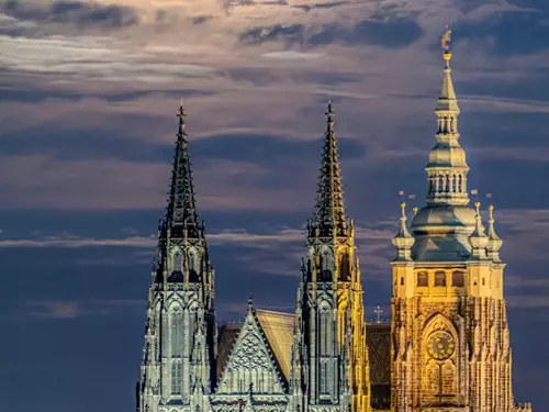 Pražský hrad při úplňku – komentovaná vycházka