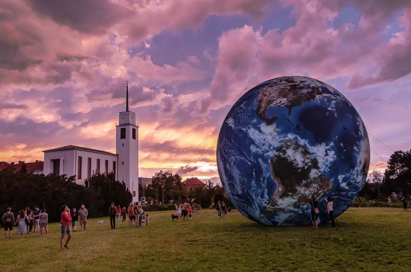 Hvězdárna a planetárium Brno – dotkněte se hvězd