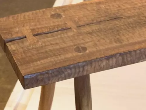 Práce se dřevem – první kroky k výrobě nábytku ručními nástroji