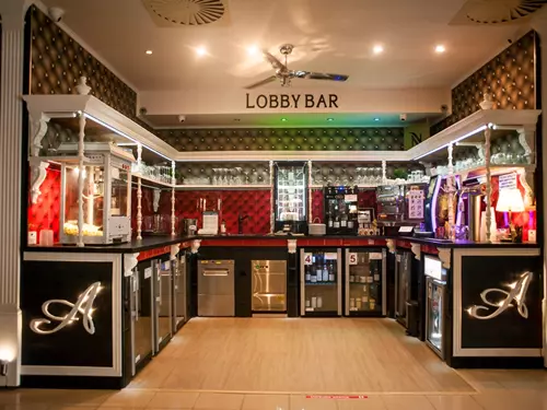 Lobby bar