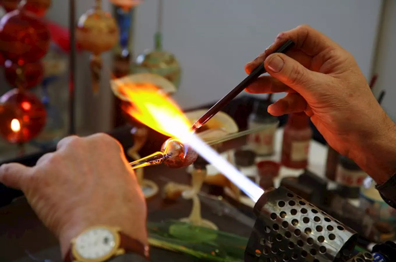 Exkurze do výroby foukaného skla v Železném Brodě – jak vzniká křehká krása